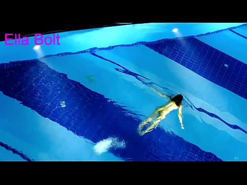 ❤️ Handikwanise kumira kuona, mudiki blonde akabatwa achishambira asina kupfeka muELLA BOLT resort pool pane zvinonyadzisira sn.onetubes.top ❌